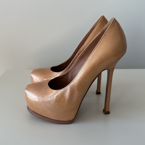 AUTHENTIC YSL Tribtoo Leather Pumps in size US 5.5 EU 35.5 - Picture 2 of 14